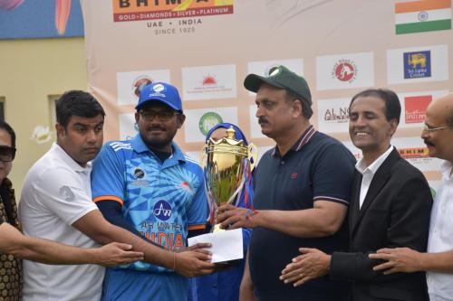 india won dubai triangular series-1