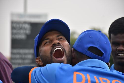 india won dubai triangular series-14