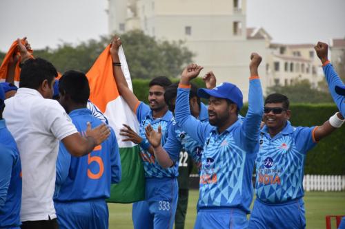 india won dubai triangular series-3